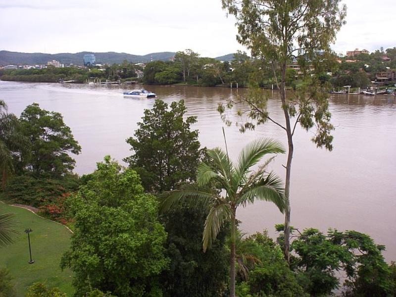 6/172 Macquarie Street, St Lucia QLD 4067