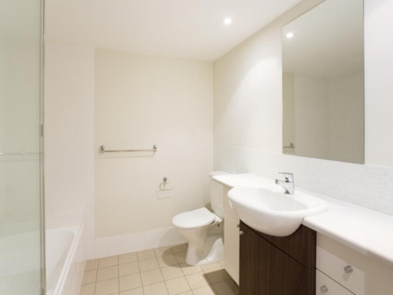 116/54 Vernon Terrace, Teneriffe QLD 4005
