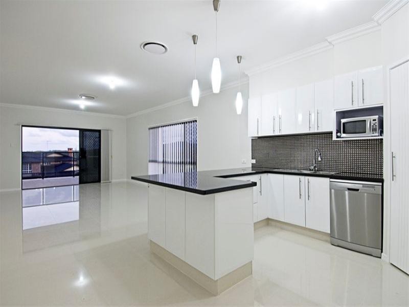 16 Mimi Court, Mount Warren Park QLD 4207