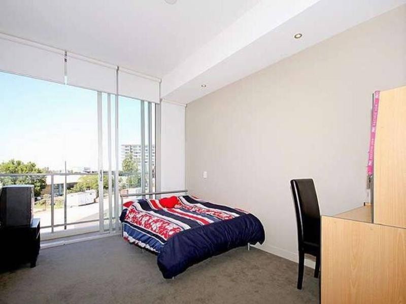 110/35 Harbour Road, Hamilton QLD 4007