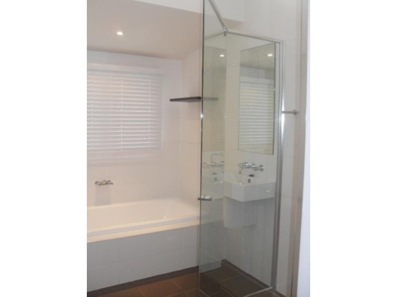 51 Woodville Street, Hendra QLD 4011