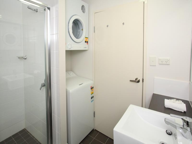 2/612 Brunswick Street, New Farm QLD 4005