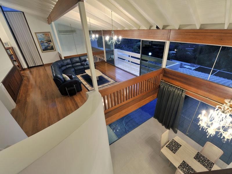 3 Stoneleigh Street, Coorparoo QLD 4151