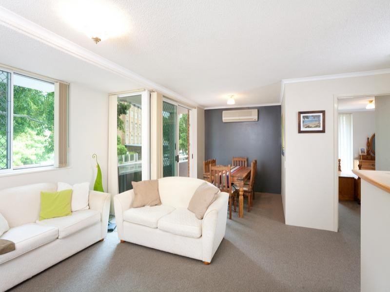 16/15 Vernon Terrace, Teneriffe QLD 4005