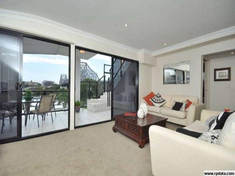 63/161 Main Street, Kangaroo Point QLD 4169