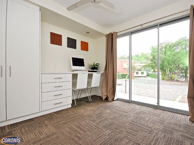 17 Erneton Street, Newmarket QLD 4051