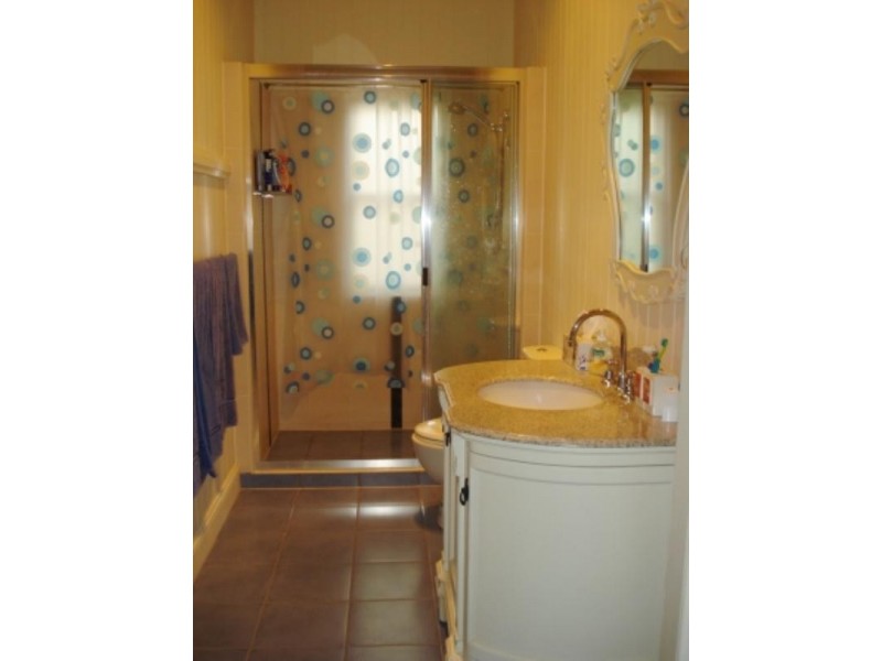 15 Love Street, Spring Hill QLD 4000