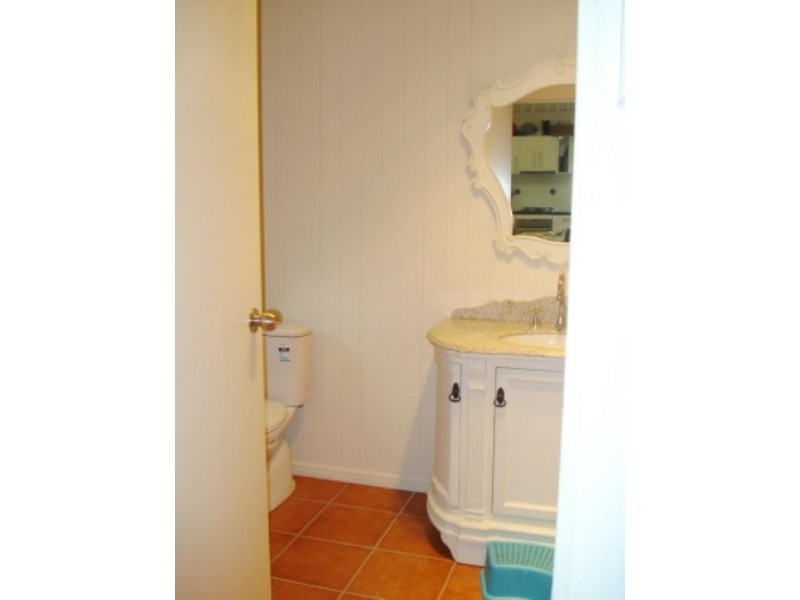 15 Love Street, Spring Hill QLD 4000