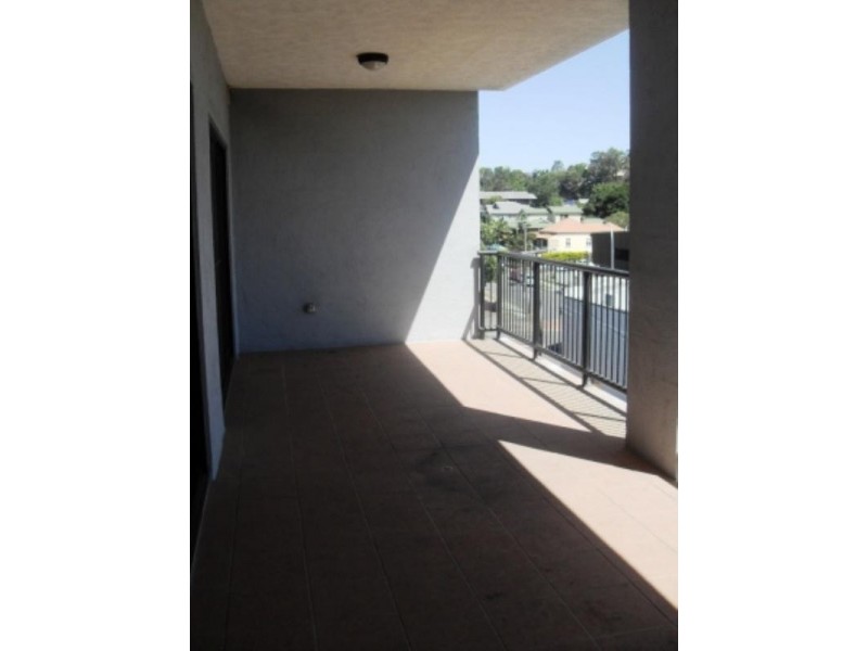13/3 Heaslop Street, Woolloongabba QLD 4102