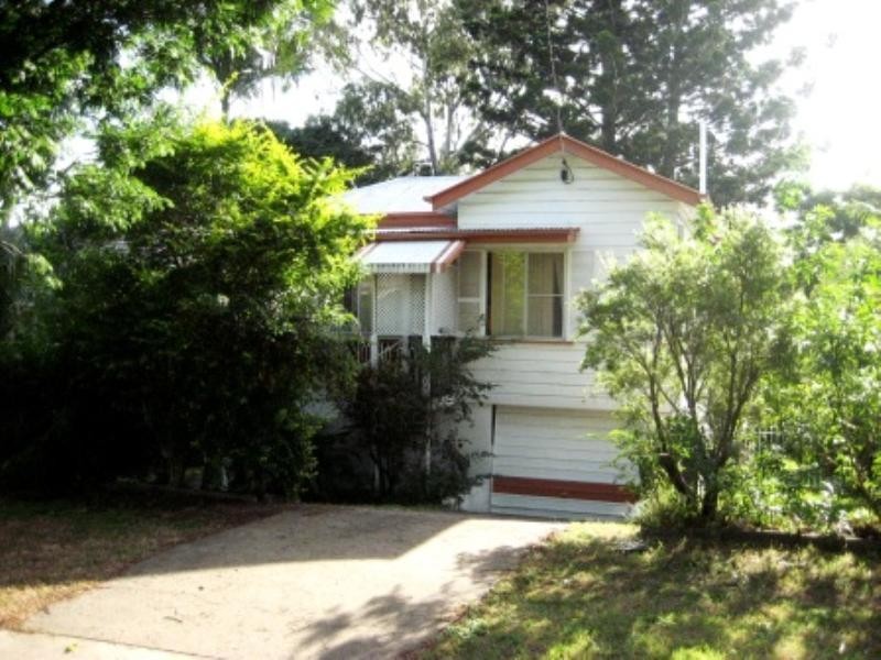 59 Turner Avenue, Fairfield QLD 4103