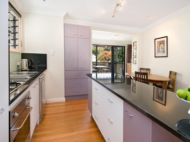 1 Bartley Street, Spring Hill QLD 4000