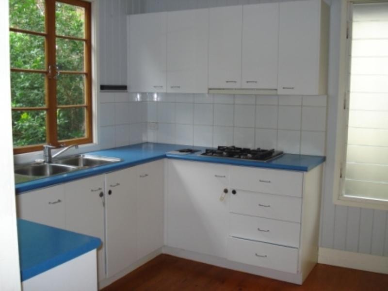 8 Lechmere Street, New Farm QLD 4005