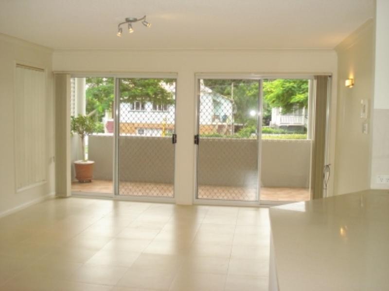 1/5 Sydney Street, New Farm QLD 4005