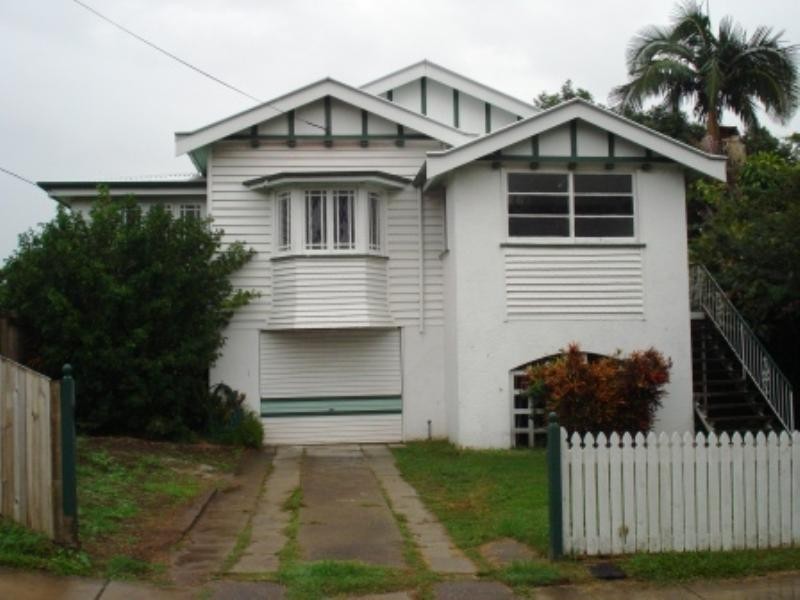 5 Carroll Crescent, Grange QLD 4051