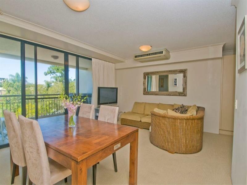 423/100 Bowen Terrace, New Farm QLD 4005