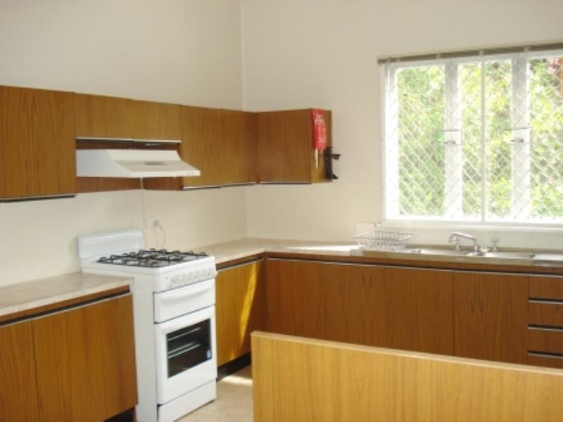 85 Little Chester Street, Newstead QLD 4006