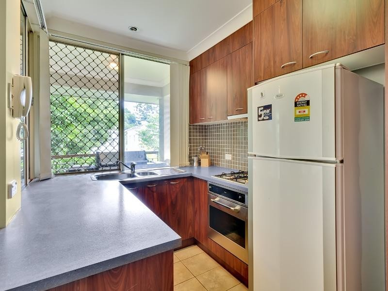 8/7 Grimes Street, Auchenflower QLD 4066