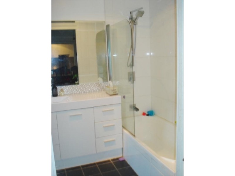 311 Harcourt Street, Newstead QLD 4006