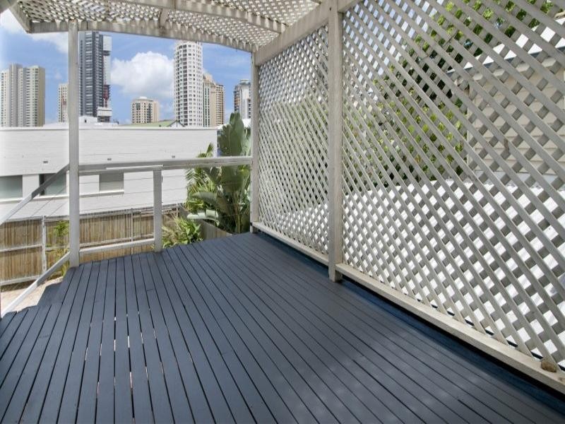 7 Thornbury Street, Spring Hill QLD 4000