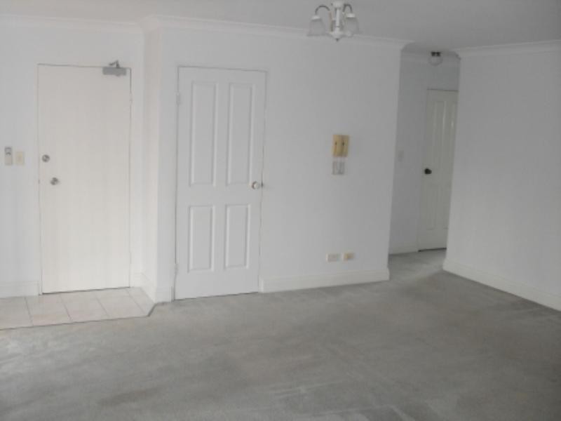 8/79 James Street, New Farm QLD 4005