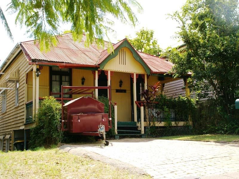 6 Wyndham Street, Herston QLD 4006