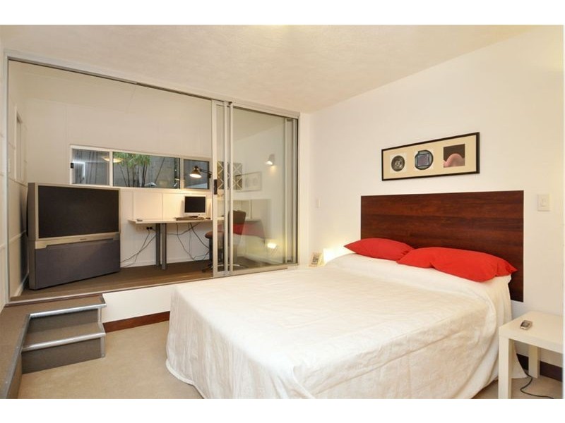 106/1 Corner of Chester & Ella Street, New Farm QLD 4005