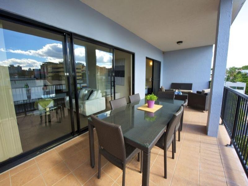 13/3 Heaslop Street, Woolloongabba QLD 4102