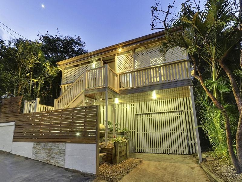 18 Beeston, New Farm QLD 4005