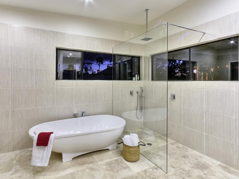 18 Beeston, New Farm QLD 4005