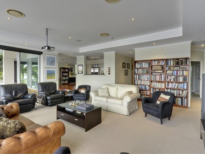 10/15 Vernon Terrace, Teneriffe QLD 4005