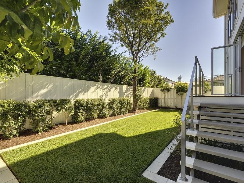 30 Chambers Street, New Farm QLD 4005