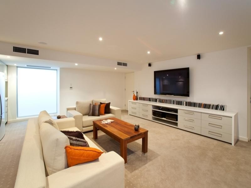 2/288 Swann Road, St Lucia QLD 4067