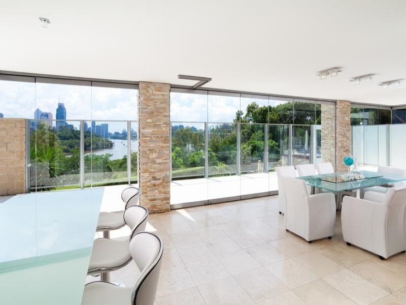 1/68 Lower River Terrace, Kangaroo Point QLD 4169