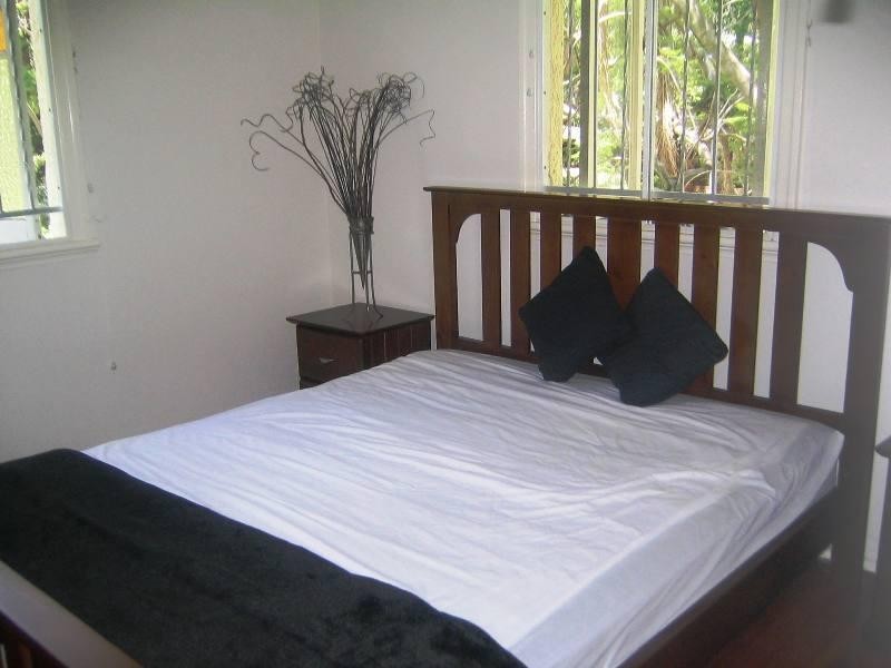 4/88 Moreton Street, New Farm QLD 4005