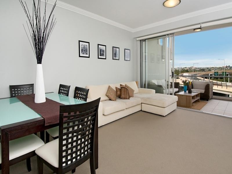 2704/141 Campbell Street, Bowen Hills QLD 4006