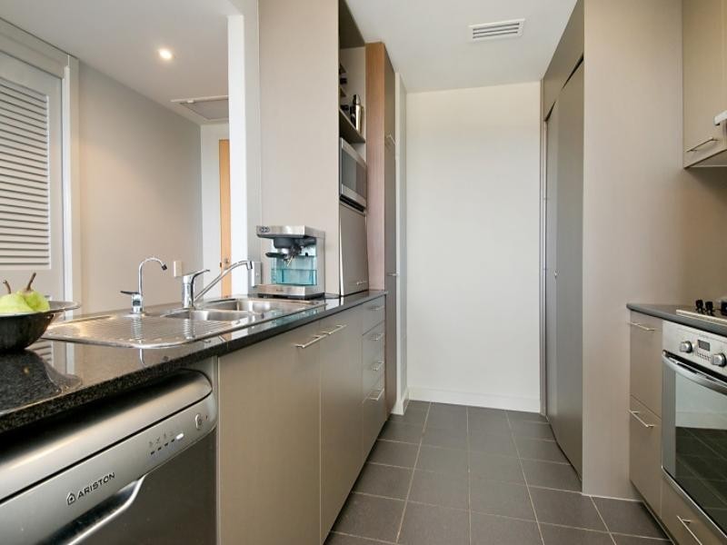 2704/141 Campbell Street, Bowen Hills QLD 4006