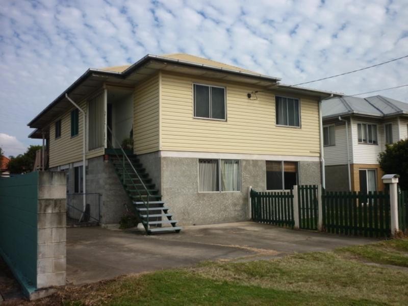 15 Crescent Way, Hendra QLD 4011