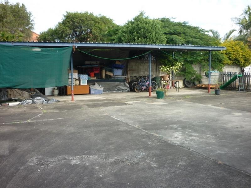 15 Crescent Way, Hendra QLD 4011