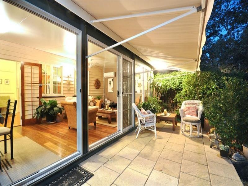 49 Joynt Street, Hamilton QLD 4007