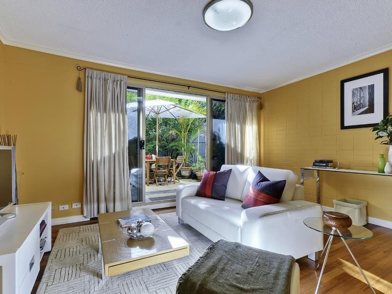 1/18 Griffith Street, New Farm QLD 4005