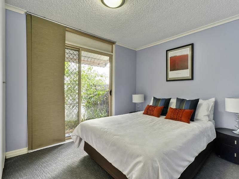 1/18 Griffith Street, New Farm QLD 4005