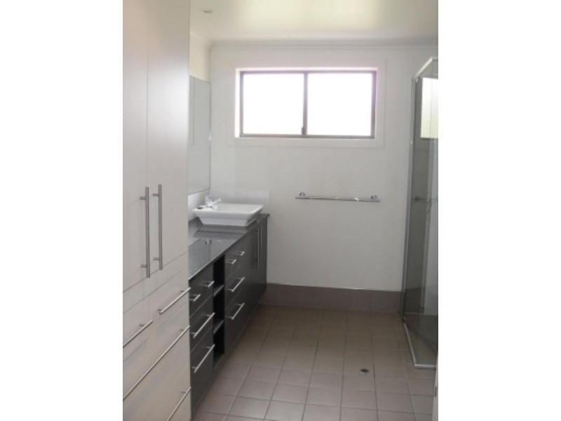 2/21 Little Street, Albion QLD 4010