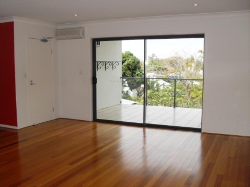 2/21 Little Street, Albion QLD 4010