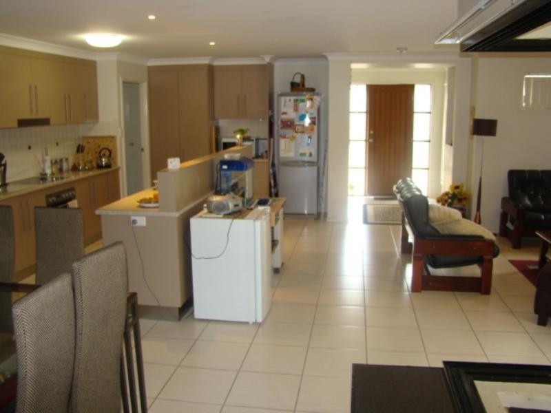 13 Daphne Place, Wakerley QLD 4154