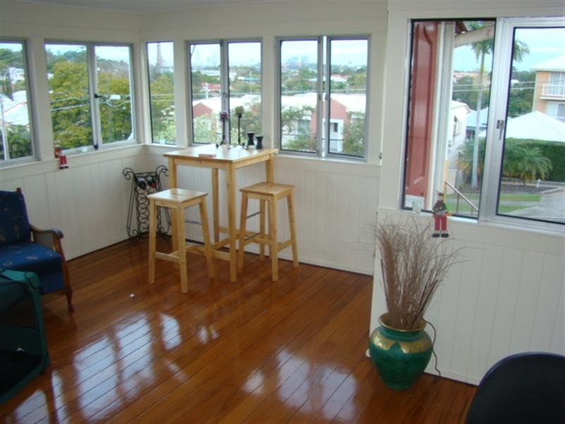 81 Hall Street, Alderley QLD 4051