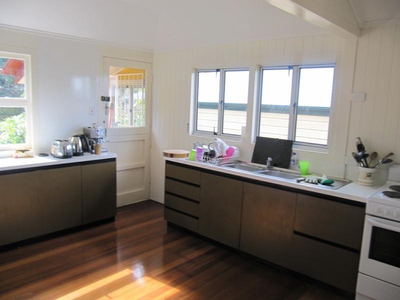 81 Hall Street, Alderley QLD 4051