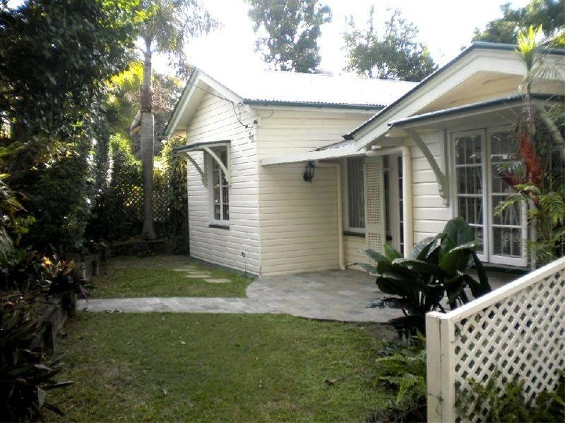 30 Reeve Street, Clayfield QLD 4011