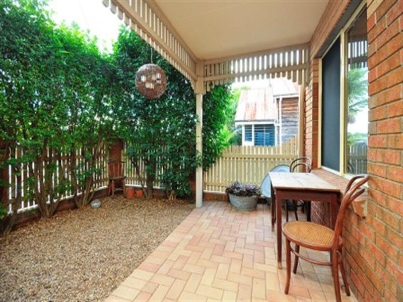 1/19 Annie Street, New Farm QLD 4005