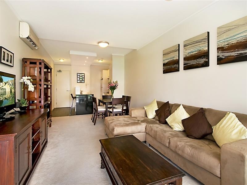 210/71 Beeston Street, Teneriffe QLD 4005
