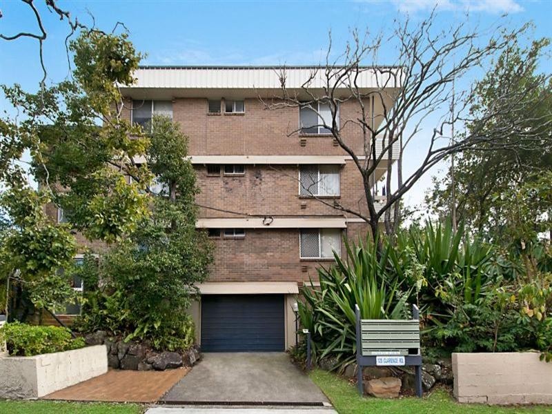 18/125 Clarence Road, Indooroopilly QLD 4068